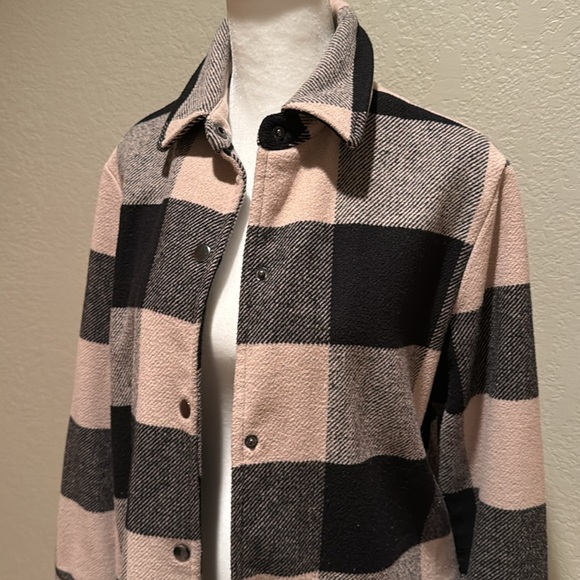 Xs Steve Madden plaid flannel jacket - Picture 2 of 5
